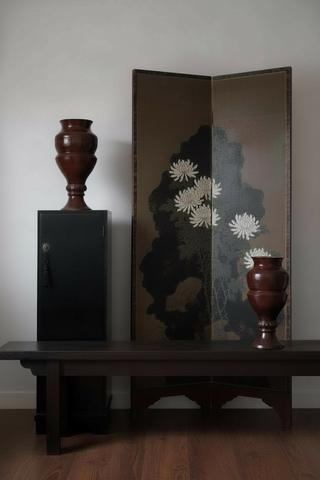 Vase, Série Grenat Foncé – I