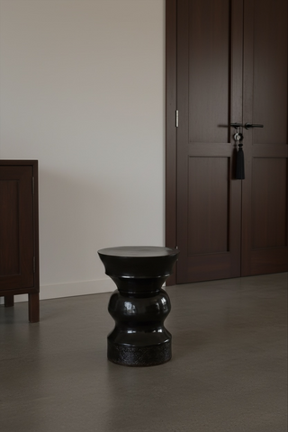 Brun Foncé, Table d'appoint en céramique