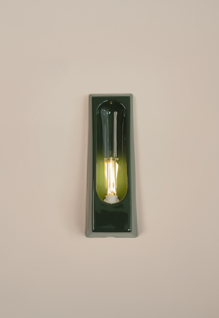 Alcove Ceramic Wall Light, Verde