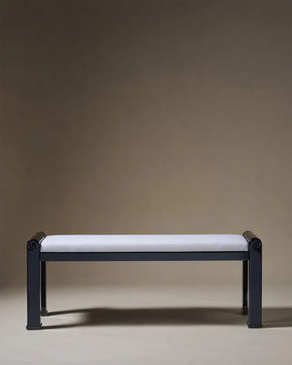 Le Tabouret Nautilus, laqué