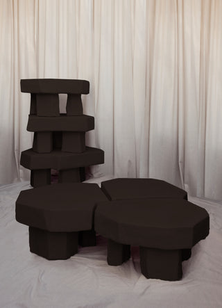 Ruins 3.0, Coffee table