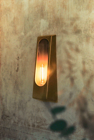 Alcove Ceramic Wall Light, Ouru