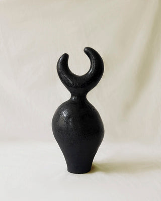 Sculpture en Grès Keren I, Noir