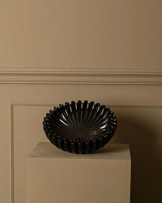 Lotuso Bowl in Black Ceramic